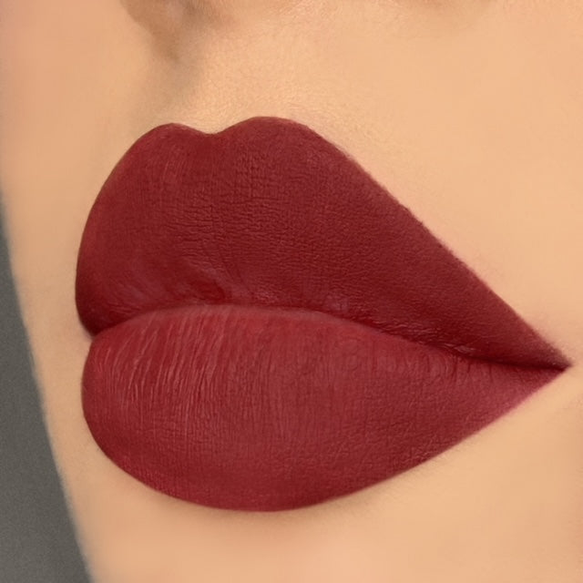 Doll Beauty She Fine Liner