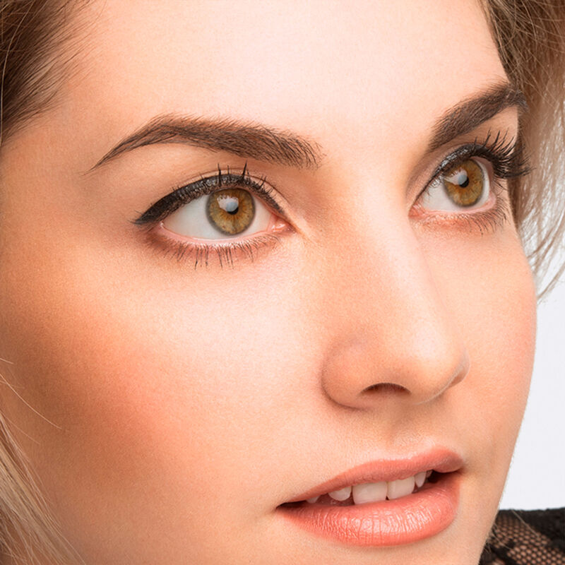 Make Up For Ever Ultra HD Concealer - Light Capturing Self Setting