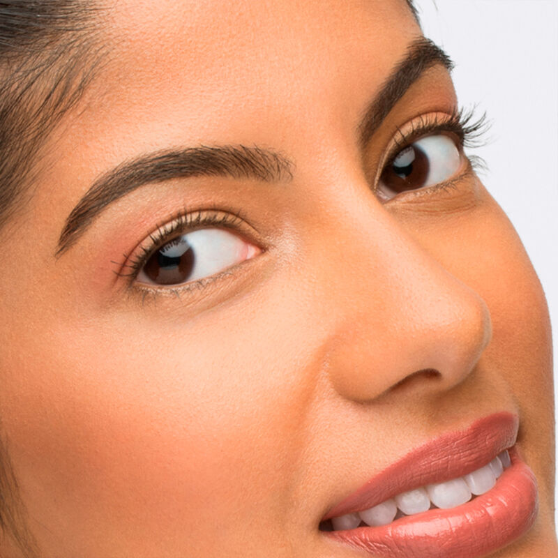 Make Up For Ever Ultra HD Concealer - Light Capturing Self Setting