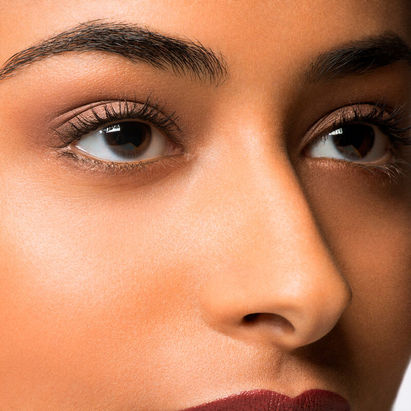 Make Up For Ever Ultra HD Concealer - Light Capturing Self Setting