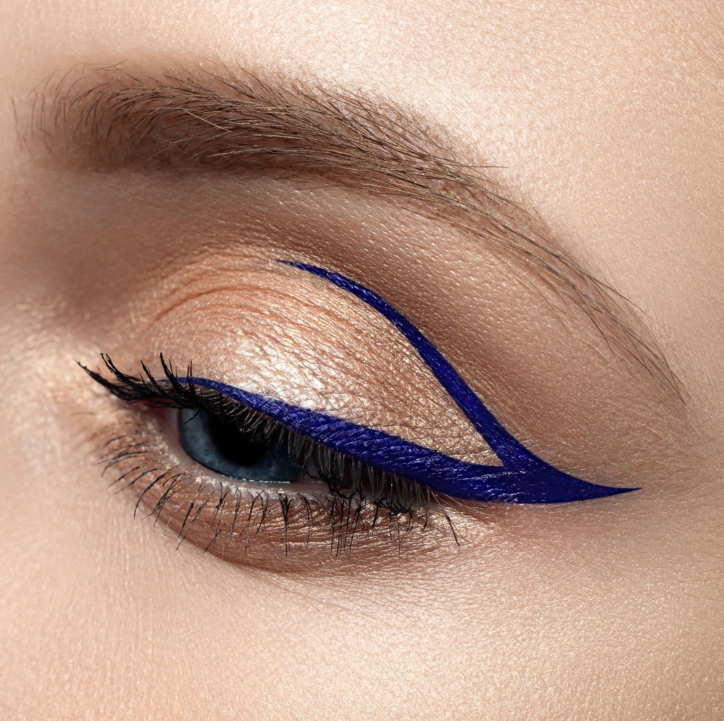 Make Up Studio Liquid Eyeliner